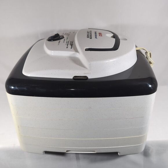 Nesco American Harvest Square 700-Watt 5-Tray Food Dehydrator (Model FD-80) - Picture 5 of 6